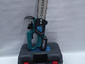 Cordless 12" Chain Saw Description
